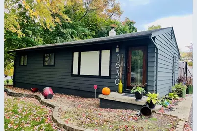 1630 Weymouth Street, West Bloomfield, MI 48324 - Photo 1