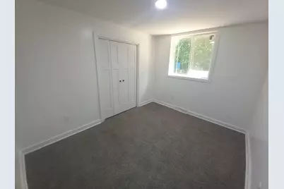 377 Parker Avenue, Benton Harbor, MI 49022 - Photo 9