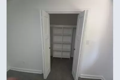 377 Parker Avenue, Benton Harbor, MI 49022 - Photo 7