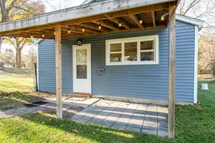 82078 North Ct, Coloma, MI 49038 - Photo 5