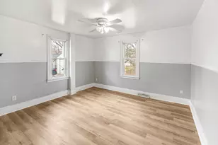 7335 Wiegand Blvd, Center Line, MI 48015 - Photo 9