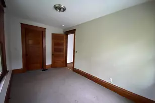 726 Forest St, Kalamazoo, MI 49008 - Photo 9