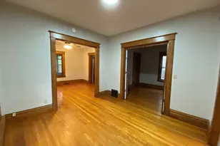 726 Forest St, Kalamazoo, MI 49008 - Photo 5