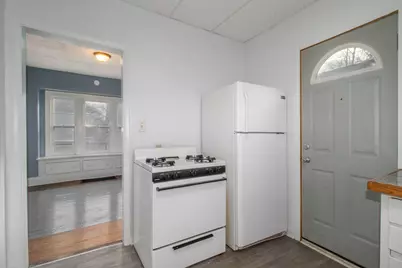 911 W Vine Street, Kalamazoo, MI 49008 - Photo 7