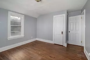 911 W Vine St, Kalamazoo, MI 49008 - Photo 13
