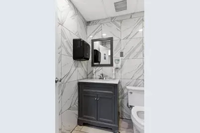 23944 Eureka Road, Taylor, MI 48180 - Photo 25