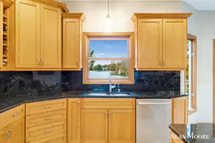 6574 Gran Via Dr NE, Rockford, MI 49341 - Photo 39