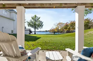 6574 Gran Via Dr NE, Rockford, MI 49341 - Photo 19