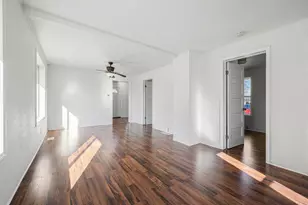 1908 E Stockbridge Ave, Kalamazoo, MI 49001 - Photo 9