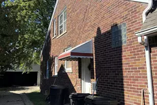 10727 Beaconsfield St, Detroit, MI 48224 - Photo 3