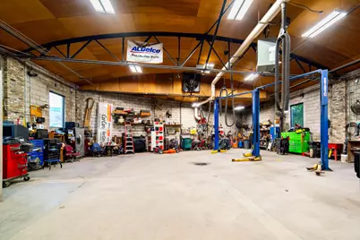 1608 Walker Avenue NW, Grand Rapids, MI 49504 - Photo 9