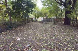 15887 Lauder St, Detroit, MI 48227 - Photo 3