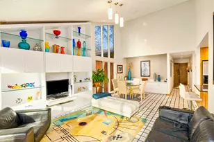 28485 S Harwich Ct, Farmington Hills, MI 48334 - Photo 13