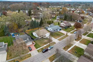 1735 Crestline Dr, Troy, MI 48083 - Photo 25