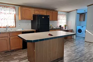 3407 E Wembley Ln, Kalamazoo, MI 49009 - Photo 7