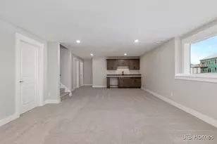 5546 Albright Ave SW, Grandville, MI 49418 - Photo 25