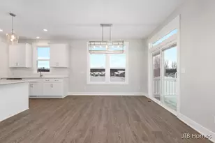 5546 Albright Ave SW, Grandville, MI 49418 - Photo 13