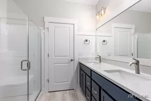 5546 Albright Ave SW, Grandville, MI 49418 - Photo 19