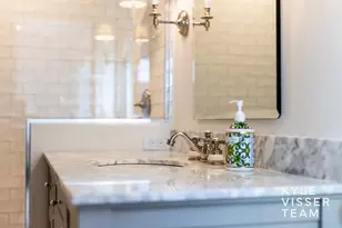 2730 Oakwood Dr SE, East Grand Rapids, MI 49506 - Photo 33