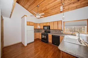 319 N Gorham, Jackson, MI 49202 - Photo 9