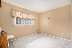 30882 Leelane St, Farmington Hills, MI 48336 - Photo 21