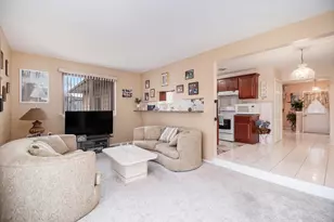 30882 Leelane St, Farmington Hills, MI 48336 - Photo 15