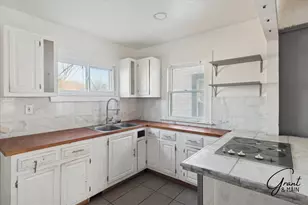 15488 Wildemere St, Detroit, MI 48238 - Photo 9