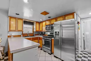 1078 Lynden Rd, Holland, MI 49423 - Photo 5