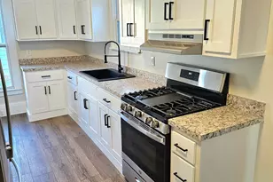 104 W Hotchin Ave, White Pigeon, MI 49099 - Photo 13