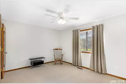 674 Waterview Court, Grandville, MI 49418 - Photo 13