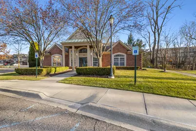 166 Clubhouse Circle, Walled Lake, MI 48390 - Photo 17