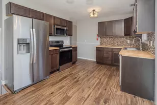 5918 Cheshire St, Portage, MI 49002 - Photo 7