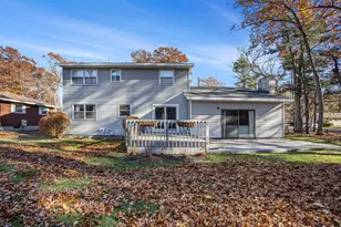 1015 Lancelot Dr, Muskegon, MI 49445 - Photo 25