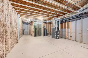 1218 Silver Ridge Ct, Greenville, MI 48838 - Photo 17