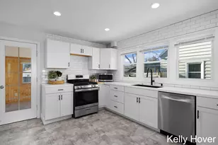 858 Walsh St SE, Grand Rapids, MI 49507 - Photo 7