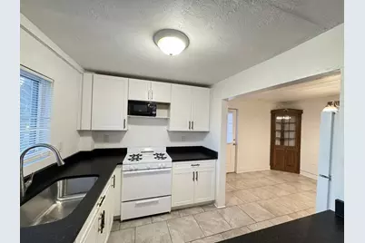 4364 Avenue F, Newport, MI 48166 - Photo 7