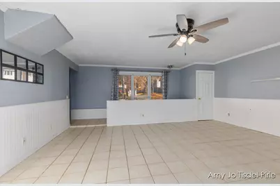 811 Branch Street, Ionia, MI 48846 - Photo 11