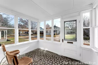 317 Elliott Avenue, Grand Haven, MI 49417 - Photo 13