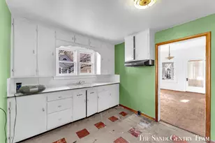 317 Elliott Ave, Grand Haven, MI 49417 - Photo 13