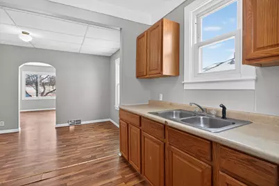 106 N Dwight Street, Jackson, MI 49202 - Photo 7