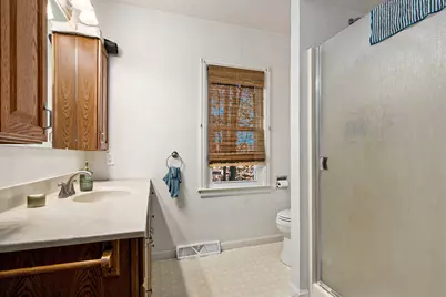 1630 E East Avenue, Kalamazoo, MI 49004 - Photo 11