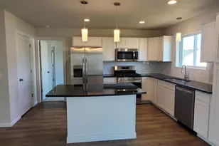 4243 Butternut Dr, Wayland, MI 49348 - Photo 3
