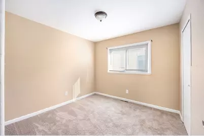 33505 Meldrum Street, Chesterfield, MI 48047 - Photo 7