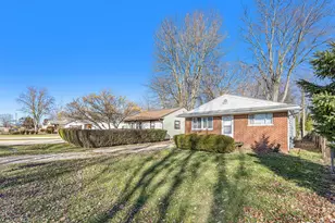 33505 Meldrum St, Chesterfield, MI 48047 - Photo 13