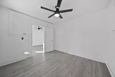 208 Bates Street, Jackson, MI 49202 - Photo 15