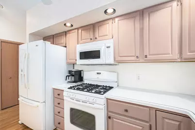 7079 Treetop Lane NE, Rockford, MI 49341 - Photo 9