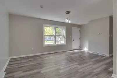 5609 Roanoke Street, Portage, MI 49024 - Photo 3