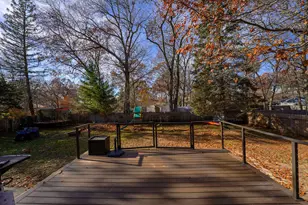 1325 Sumac St, Muskegon, MI 49445 - Photo 11