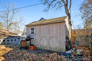 428 W Walnut St, Hastings, MI 49058 - Photo 25