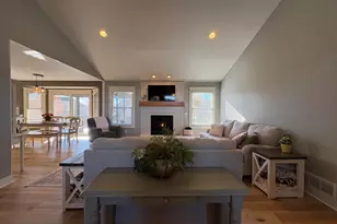 4696 Stonewood Ct, Hudsonville, MI 49426 - Photo 3